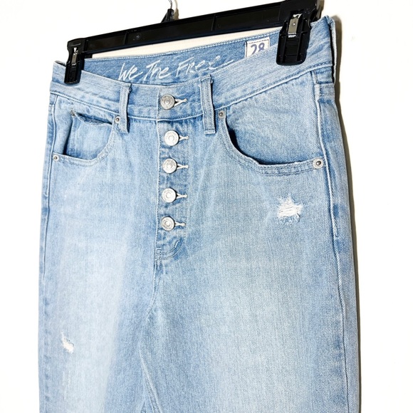 Free People Distressed Buttonfly Light Wash Cropped Skinny Jeans - Picture 3 of 14